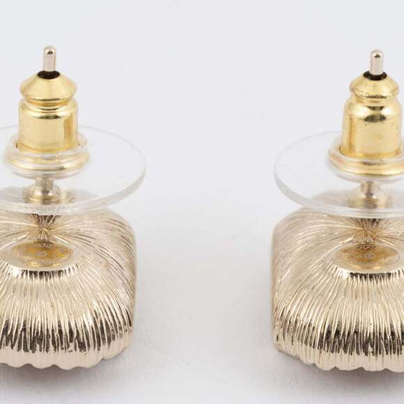 CHANEL Authentic Gold Earrings - Picture 7 of 10